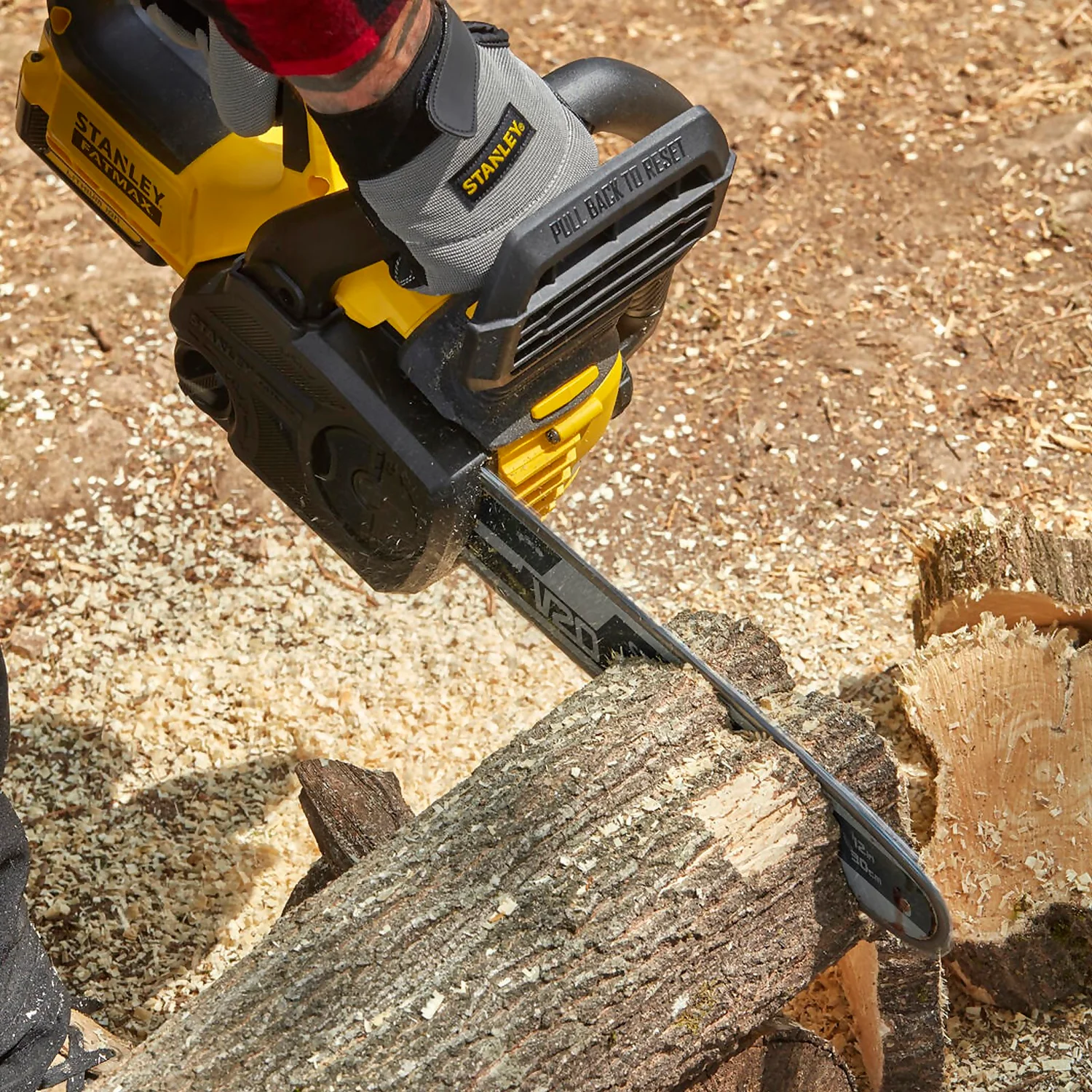 STANLEY FATMAX V20 18V Cordless 30Cm Chainsaw (Sfmccs630M1-Gb) 5 STANLEY FATMAX V20 18V Cordless 30Cm Chainsaw (Sfmccs630M1-Gb) - Image 5