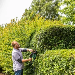 Bosch 500W Advanced HedgeCut 65 Hedge Trimmer 16 Bosch 500W Advanced HedgeCut 65 Hedge Trimmer -Garden Care Shop 12885388 9174961768808000