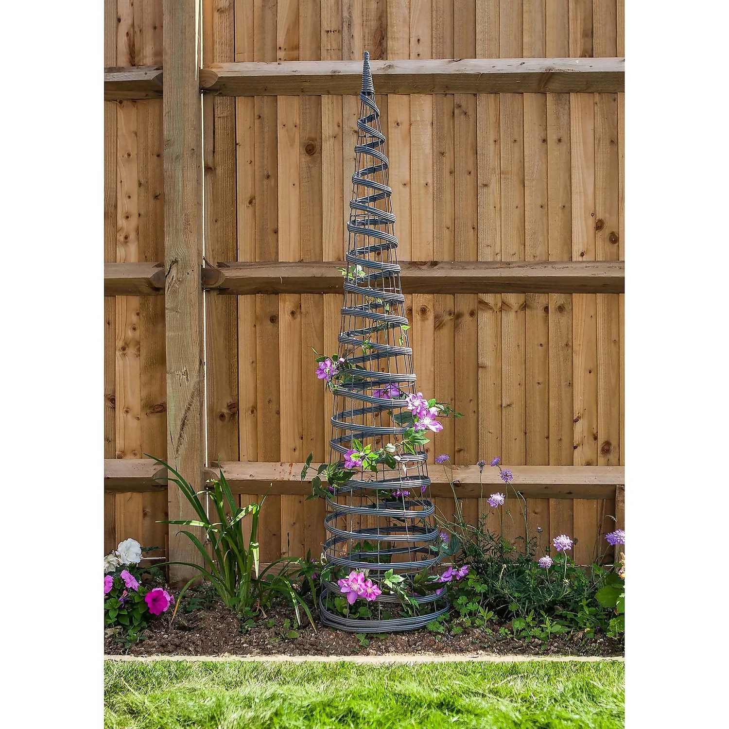 Smart Garden Faux Rattan Obelisk - Slate 2 Smart Garden Faux Rattan Obelisk - Slate - Image 2
