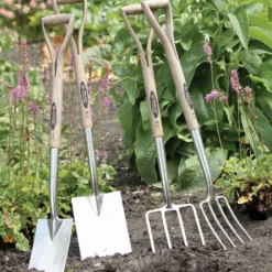 Spear & Jackson Traditional Stainless Steel Border Fork 9 Spear & Jackson Traditional Stainless Steel Border Fork -Garden Care Shop 12904576 1685000630209785