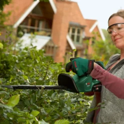 Bosch EasyHedgeCut 18-45 Hedge Trimmer 17 Bosch EasyHedgeCut 18-45 Hedge Trimmer -Garden Care Shop 13496928 1224961768913606