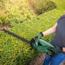 Bosch EasyHedgeCut 18-45 Hedge Trimmer 18 Bosch EasyHedgeCut 18-45 Hedge Trimmer -Garden Care Shop 13496928 2004961768955336