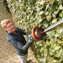 Flymo EasiCut 610XT Hedge Trimmer 9 Flymo EasiCut 610XT Hedge Trimmer -Garden Care Shop 13524810 1684936857485664