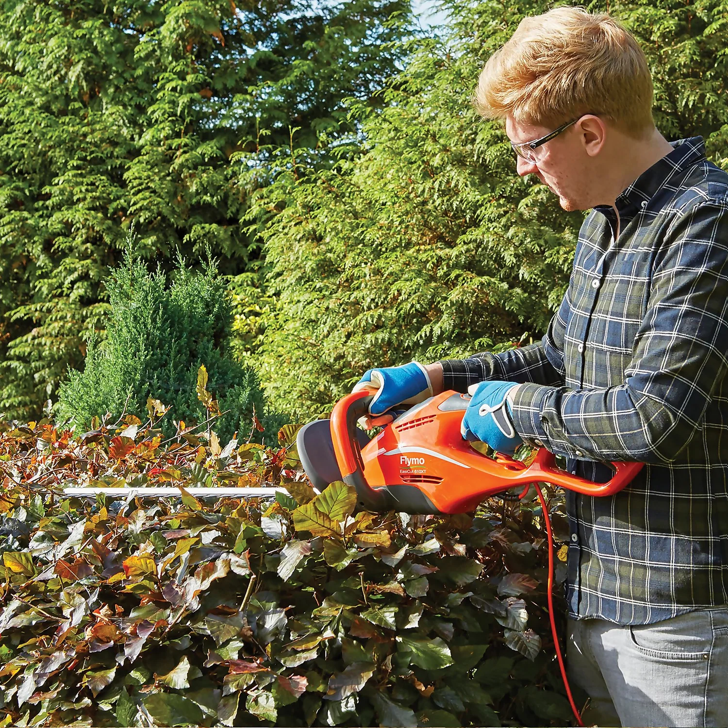 Flymo EasiCut 610XT Hedge Trimmer 5 Flymo EasiCut 610XT Hedge Trimmer - Image 5